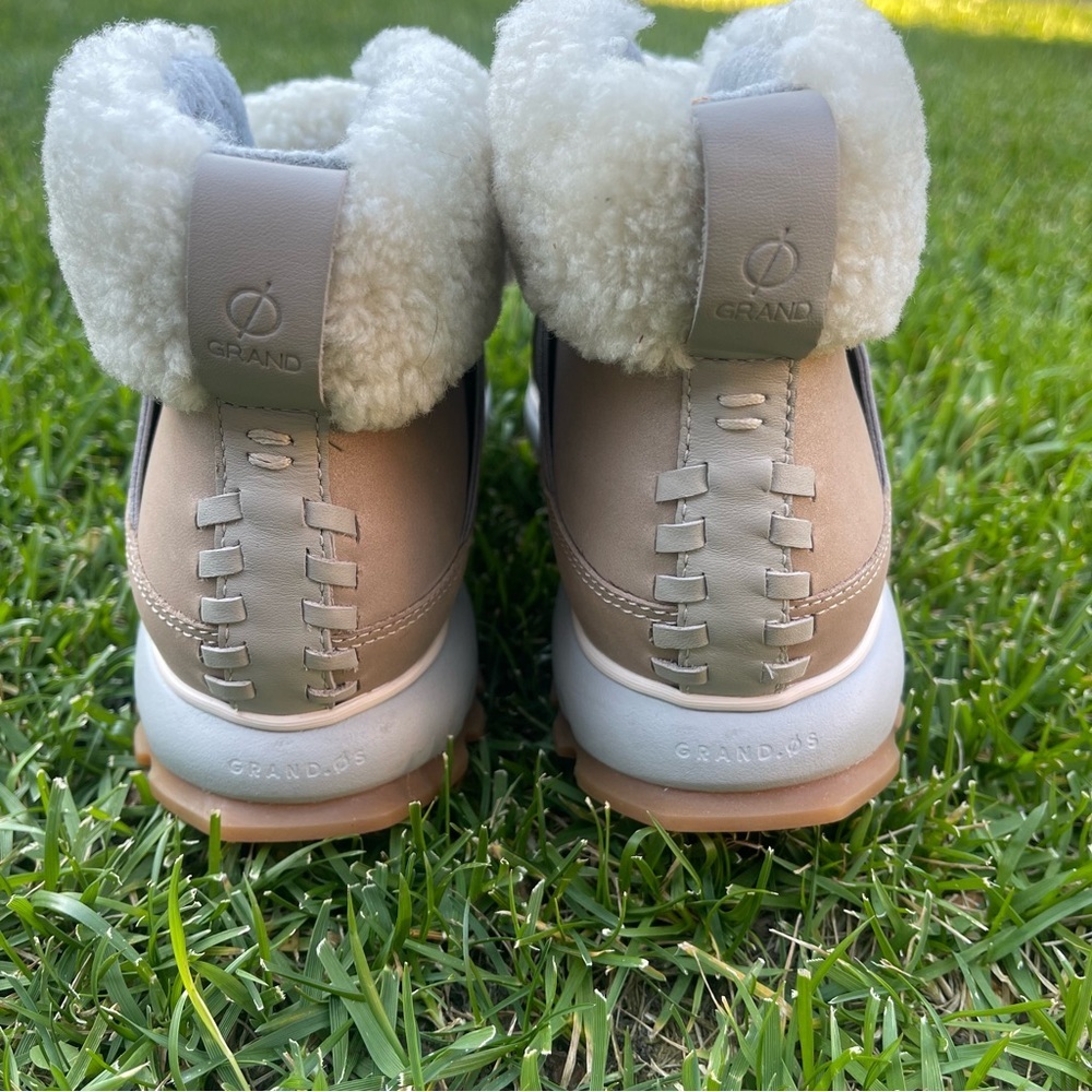 Cole Haan | ZeroGrand Waterproof Leather Booties Dove Shimmer | Size 7.5 NEW - Picture 6 of 10